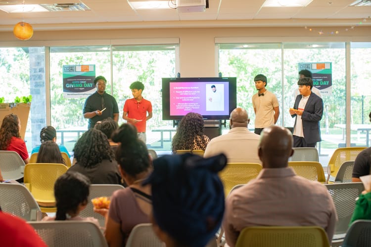 Empowering Tomorrow's Trailblazers: Highlights from the Future Leaders Academy Final Showcase