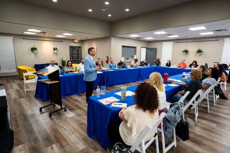 13 Leadership Principles To Change Your Business, Change Your Life & Build Your Network